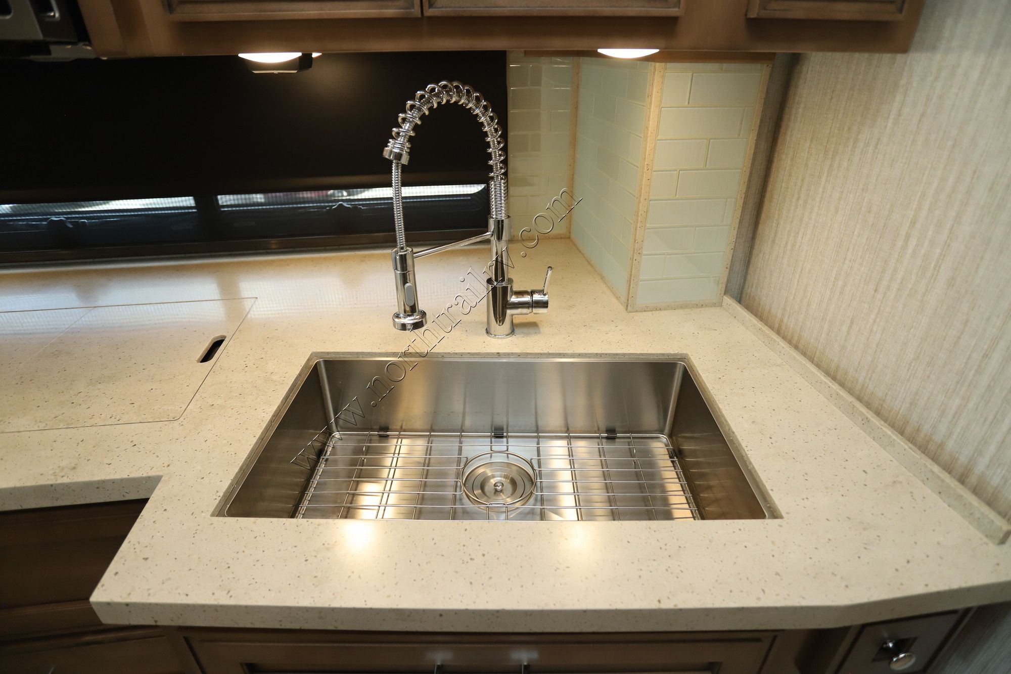 Used 2022 Newmar Ventana 4037 Class A  For Sale