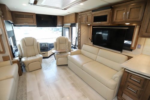 2022 Newmar Ventana 4037