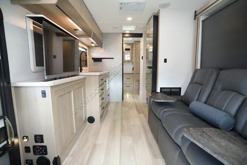 2025 Forest River Sunseeker 2400MBS