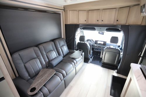 2025 Forest River Sunseeker 2400MBS
