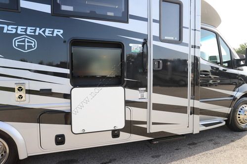 2025 Forest River Sunseeker 2400MBS