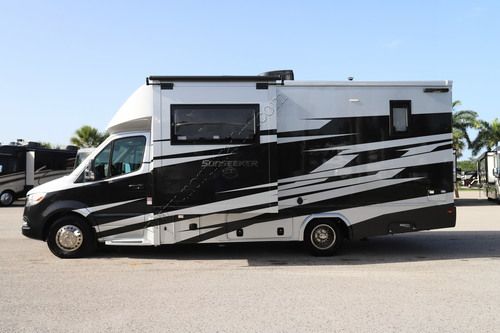 2025 Forest River Sunseeker 2400MBS