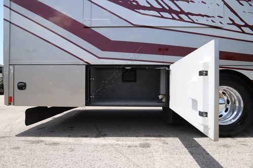 2023 Renegade Rv Valencia 38RB