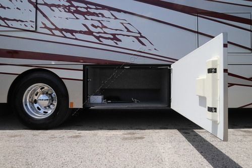 2023 Renegade Rv Valencia 38RB