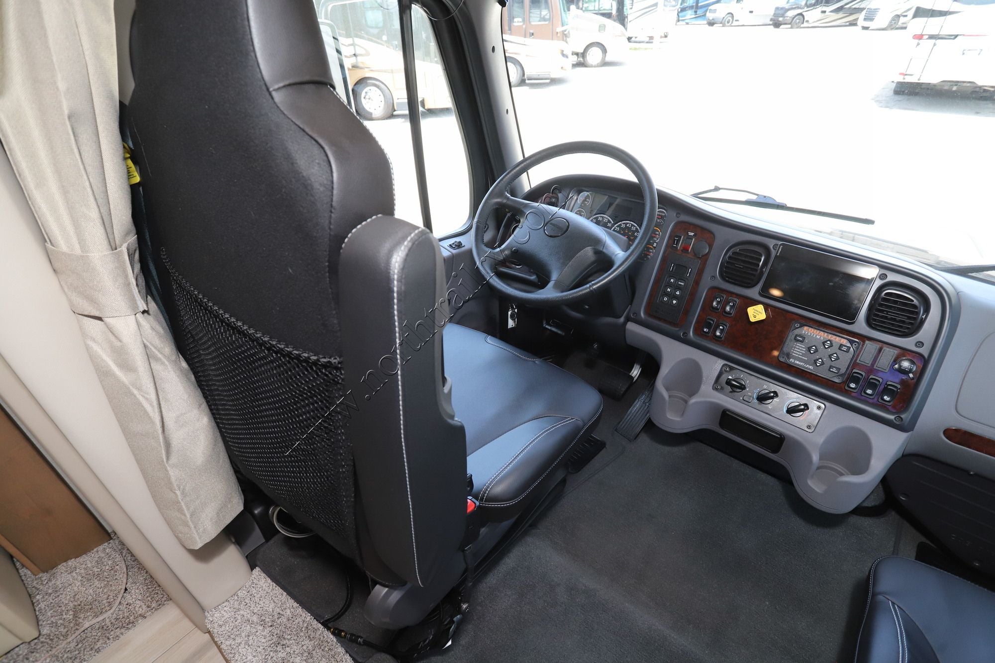 Used 2023 Renegade Rv Valencia 38RB Super C  For Sale
