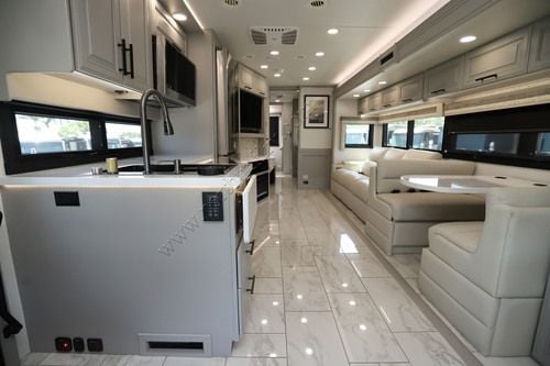 2027 Jayco Seneca Prestige 37K Super C