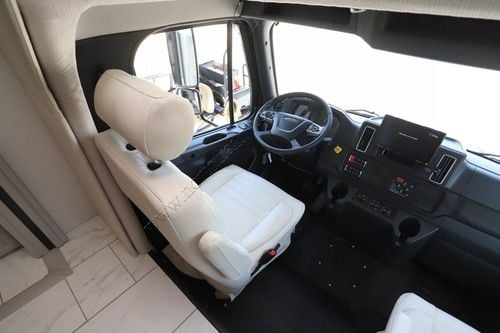 2027 Jayco Seneca Prestige 37K Super C