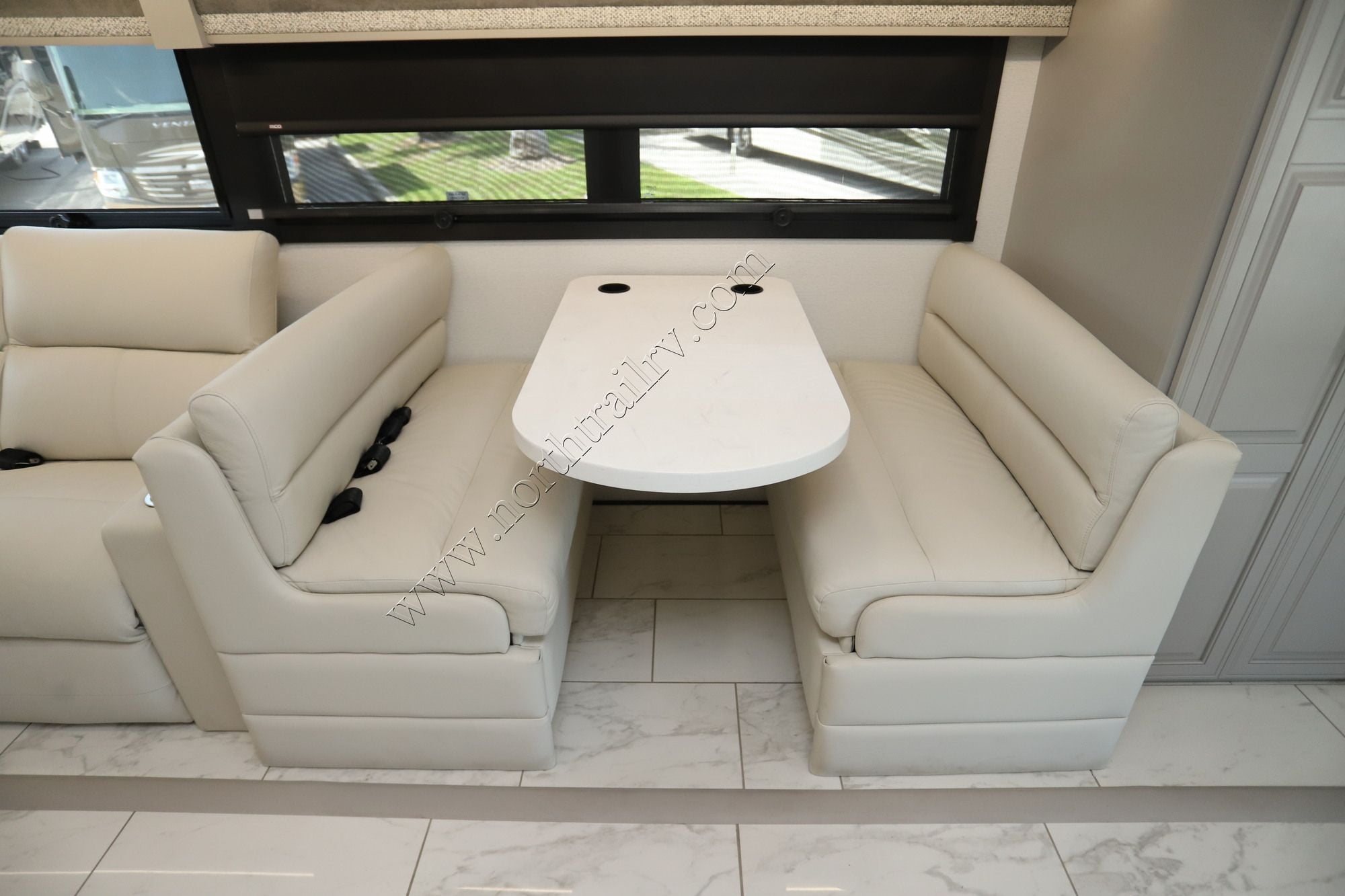 New 2027 Jayco Seneca Prestige 37K Super C  For Sale
