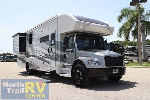 2027 Jayco Seneca Prestige 37K Super C