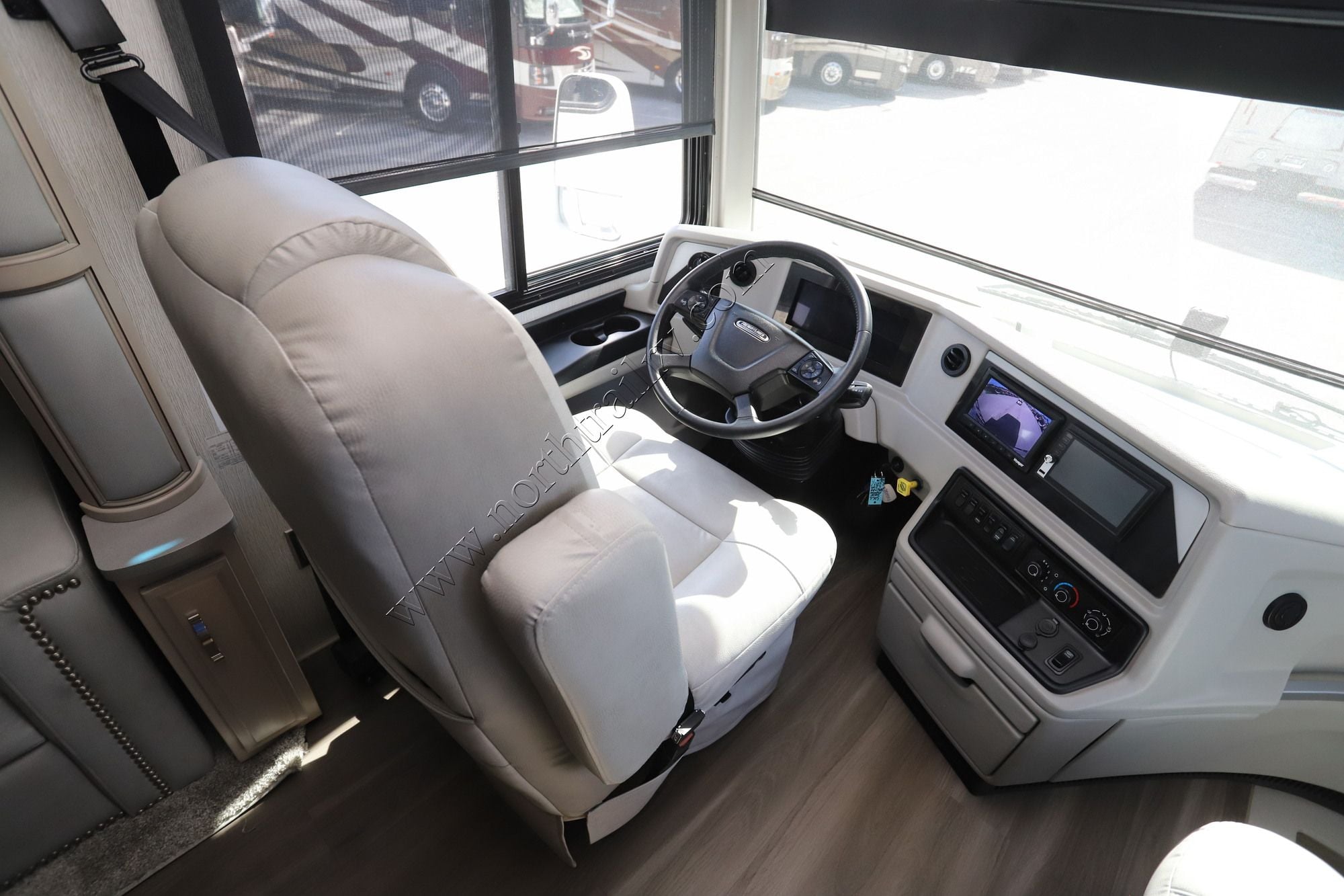 Used 2023 Newmar Kountry Star 3709 Class A  For Sale