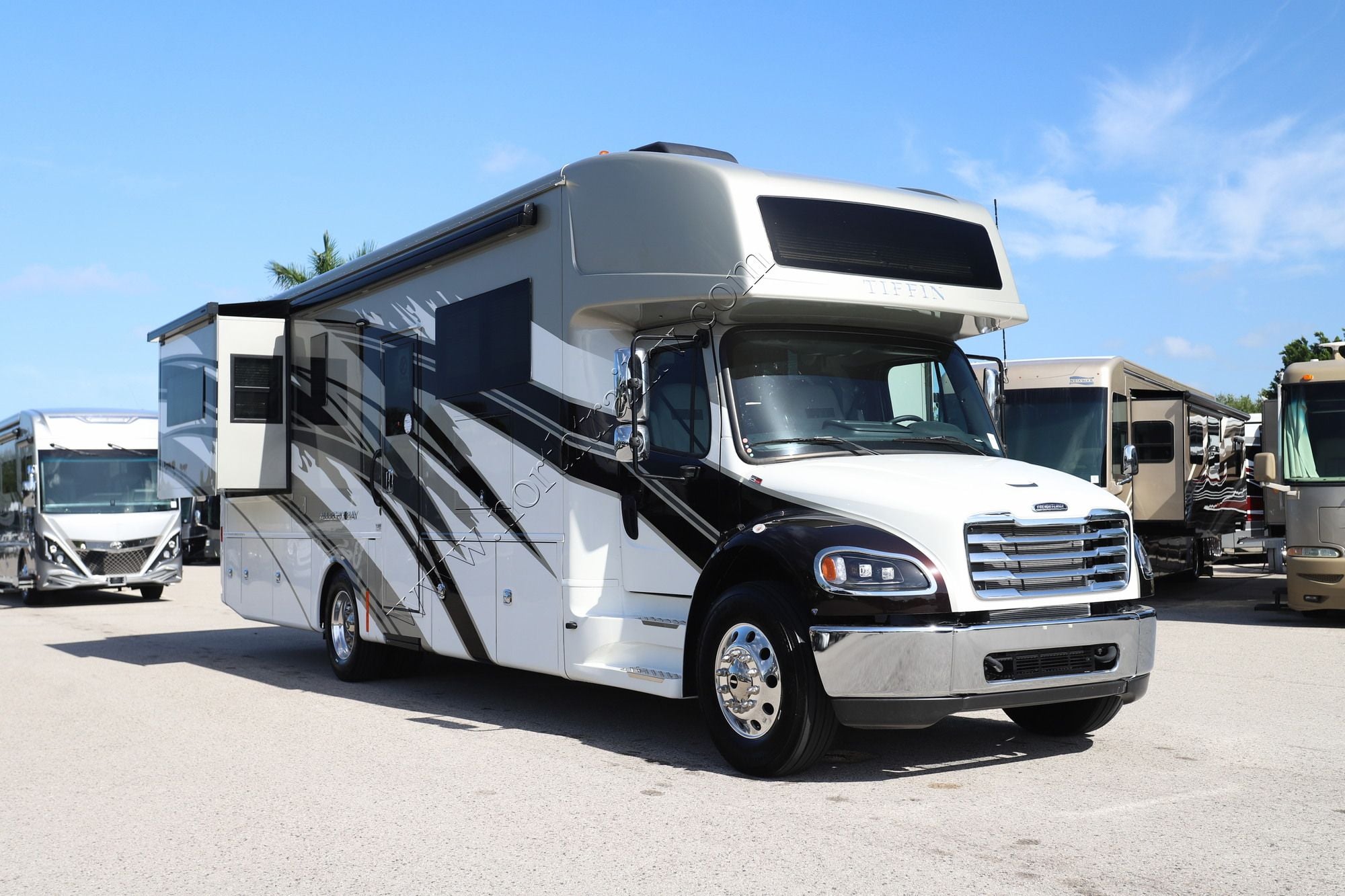 New 2027 Tiffin Motor Homes Allegro Bay 34DB Super C  For Sale