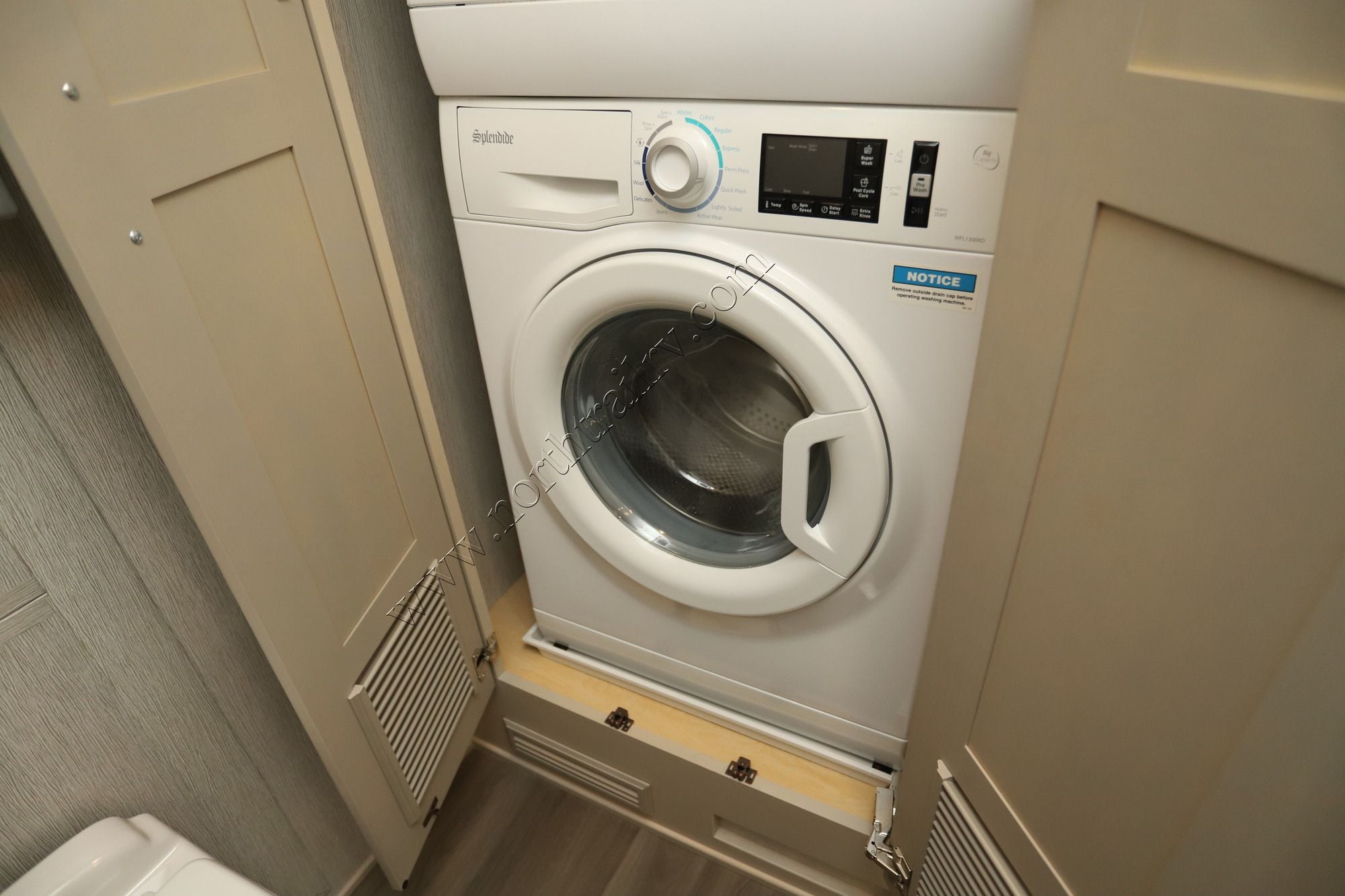 Used 2023 Newmar Kountry Star 3709 Class A  For Sale
