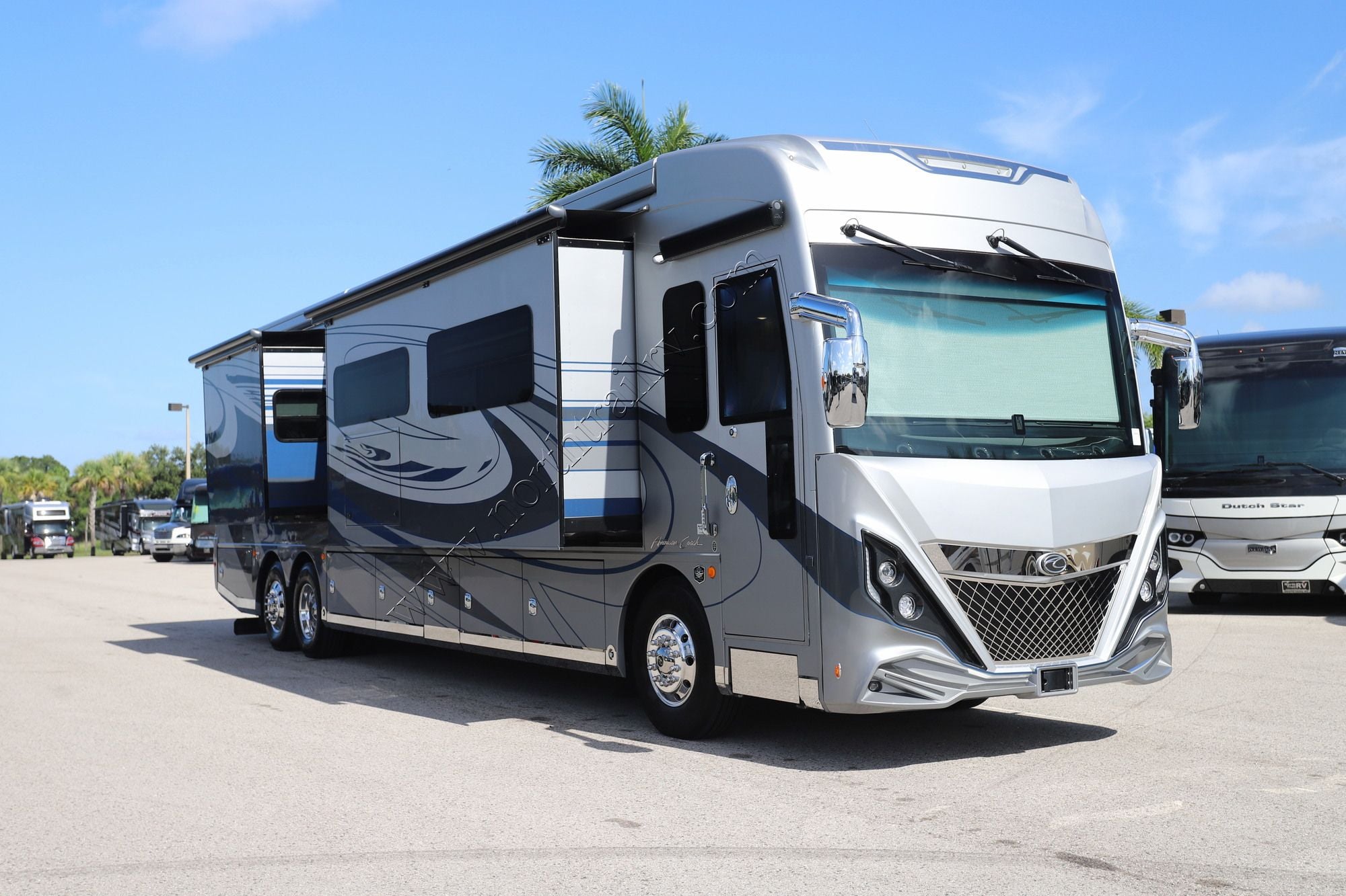 Used 2023 American Coach American Dream 45A Class A  For Sale