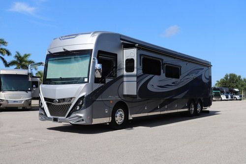 2023 American Coach American Dream 45A