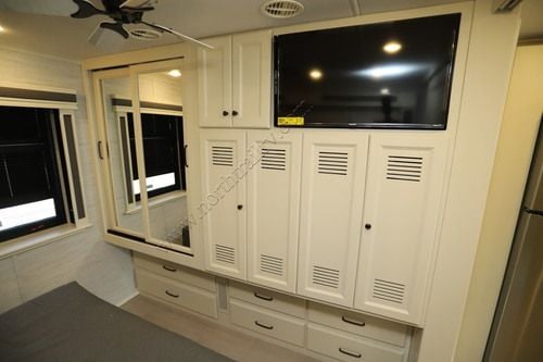 2027 Tiffin Motor Homes Allegro Bay 34DB