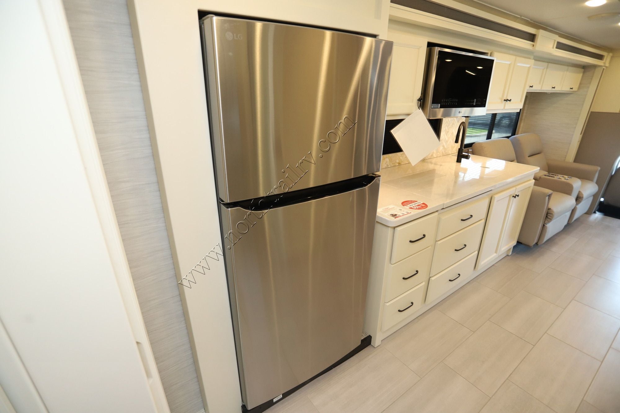 New 2027 Tiffin Motor Homes Allegro Bay 34DB Super C  For Sale