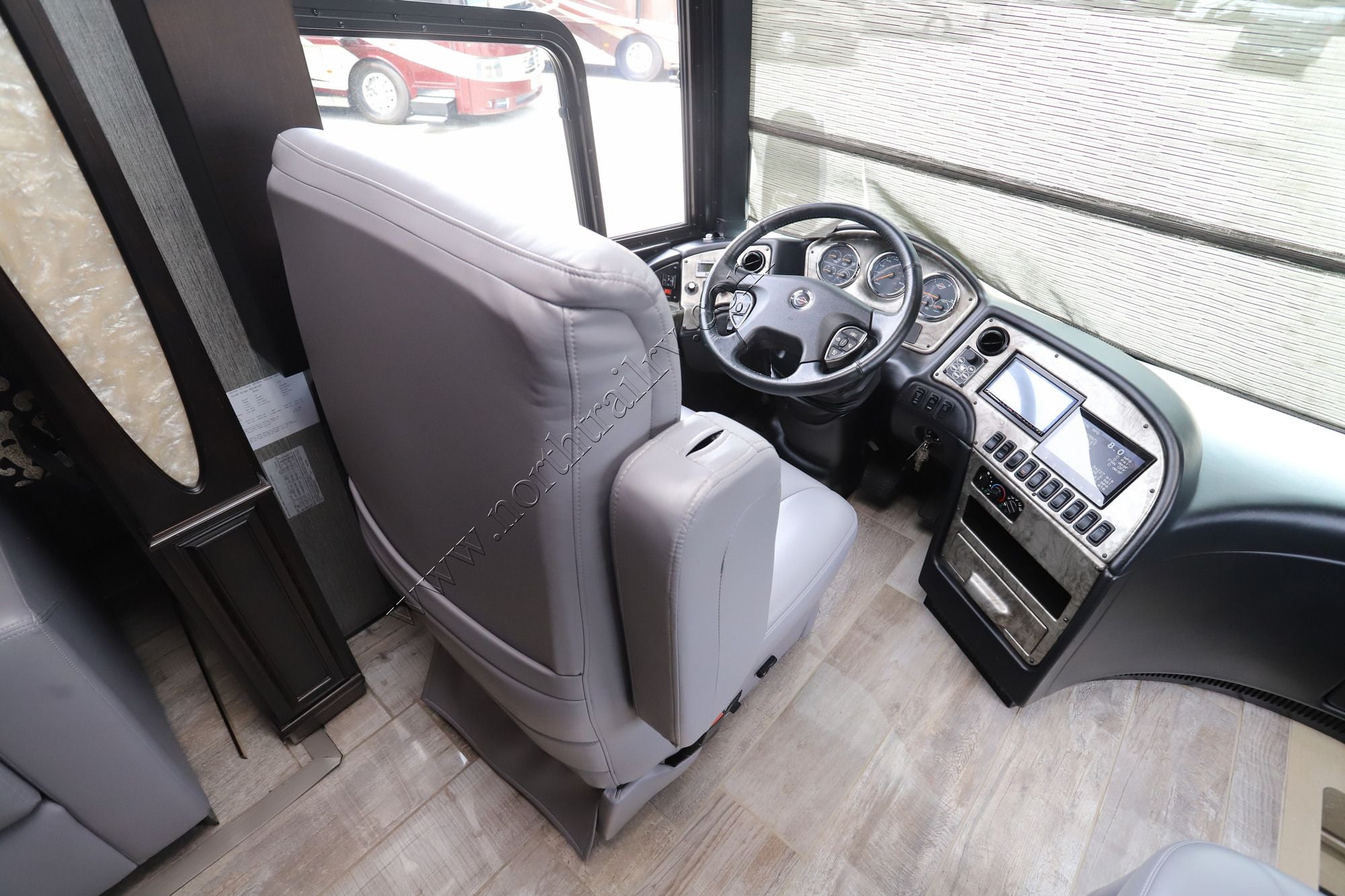 Used 2017 Newmar Mountain Aire 4519 Class A  For Sale