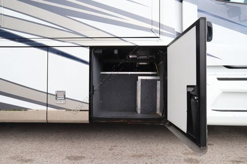 2021 Newmar Supreme Aire 4575