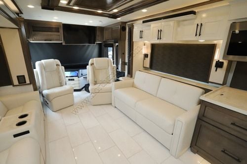 2027 Newmar London Aire 4595