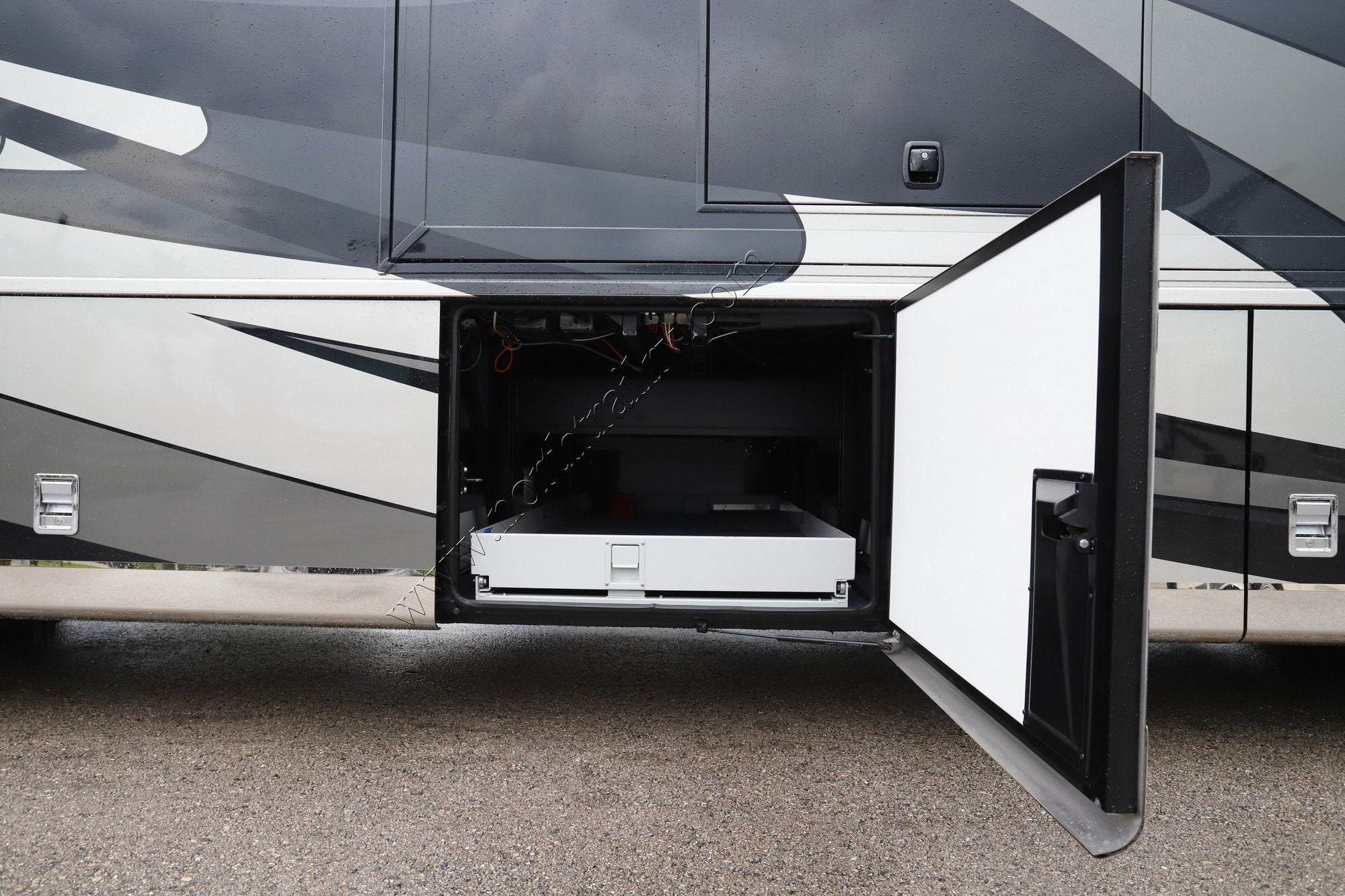 Used 2017 Newmar Mountain Aire 4519 Class A  For Sale