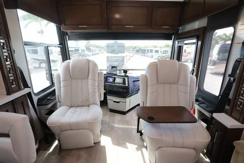 2023 Newmar Ventana 3407