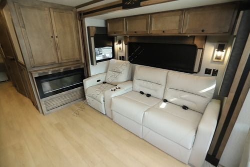 2027 Tiffin Motor Homes Allegro 34PA Class A