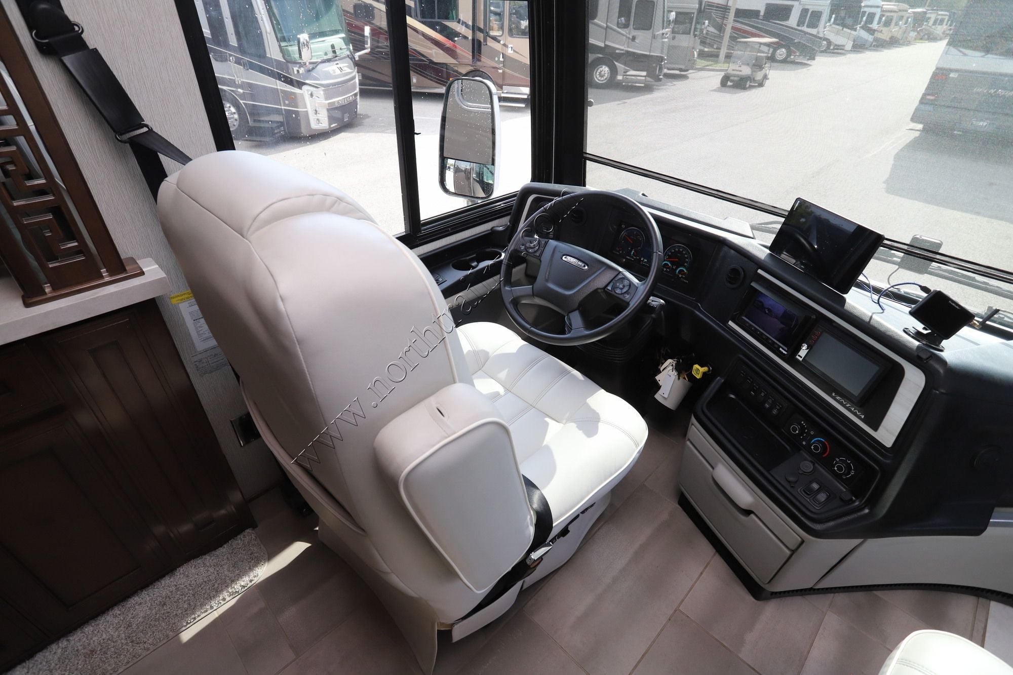 Used 2023 Newmar Ventana 3407 Class A  For Sale