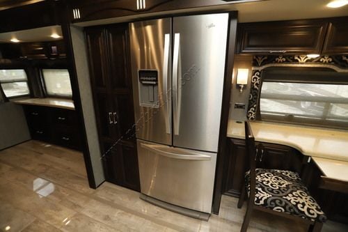 2017 Newmar Mountain Aire 4519