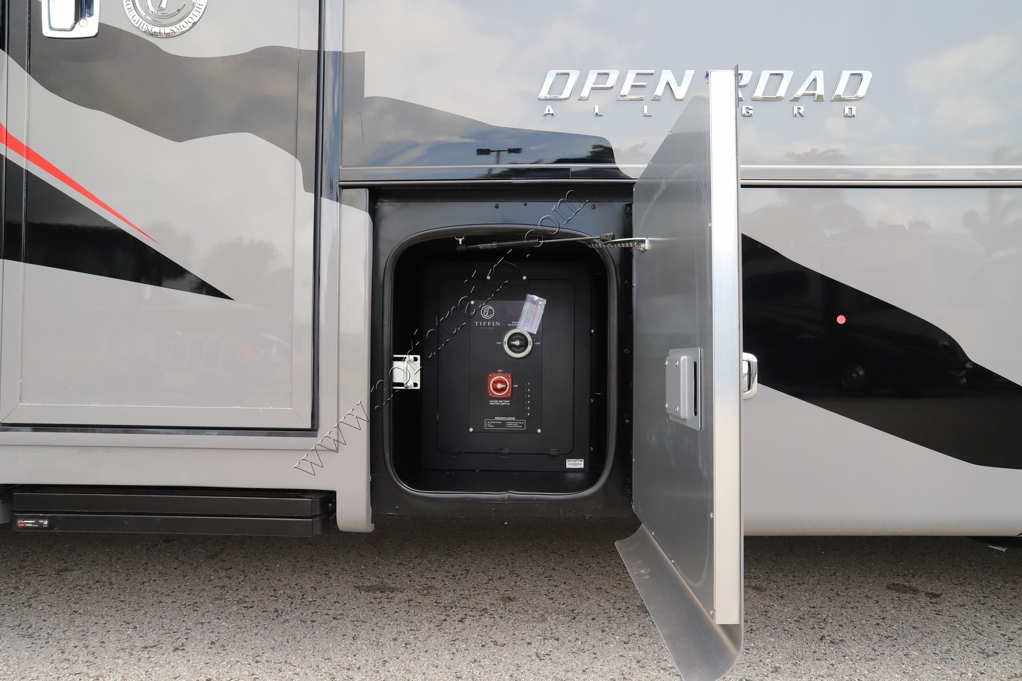 New 2027 Tiffin Motor Homes Allegro 29NA Class A  For Sale