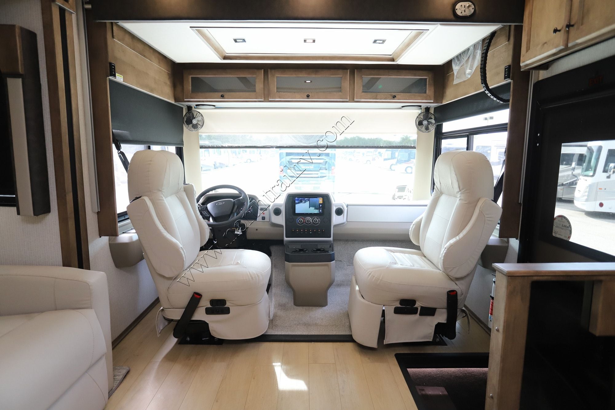 New 2027 Tiffin Motor Homes Allegro 34PA Class A  For Sale