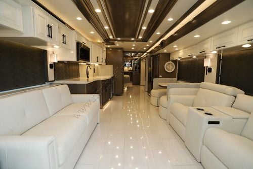 2027 Newmar London Aire 4595