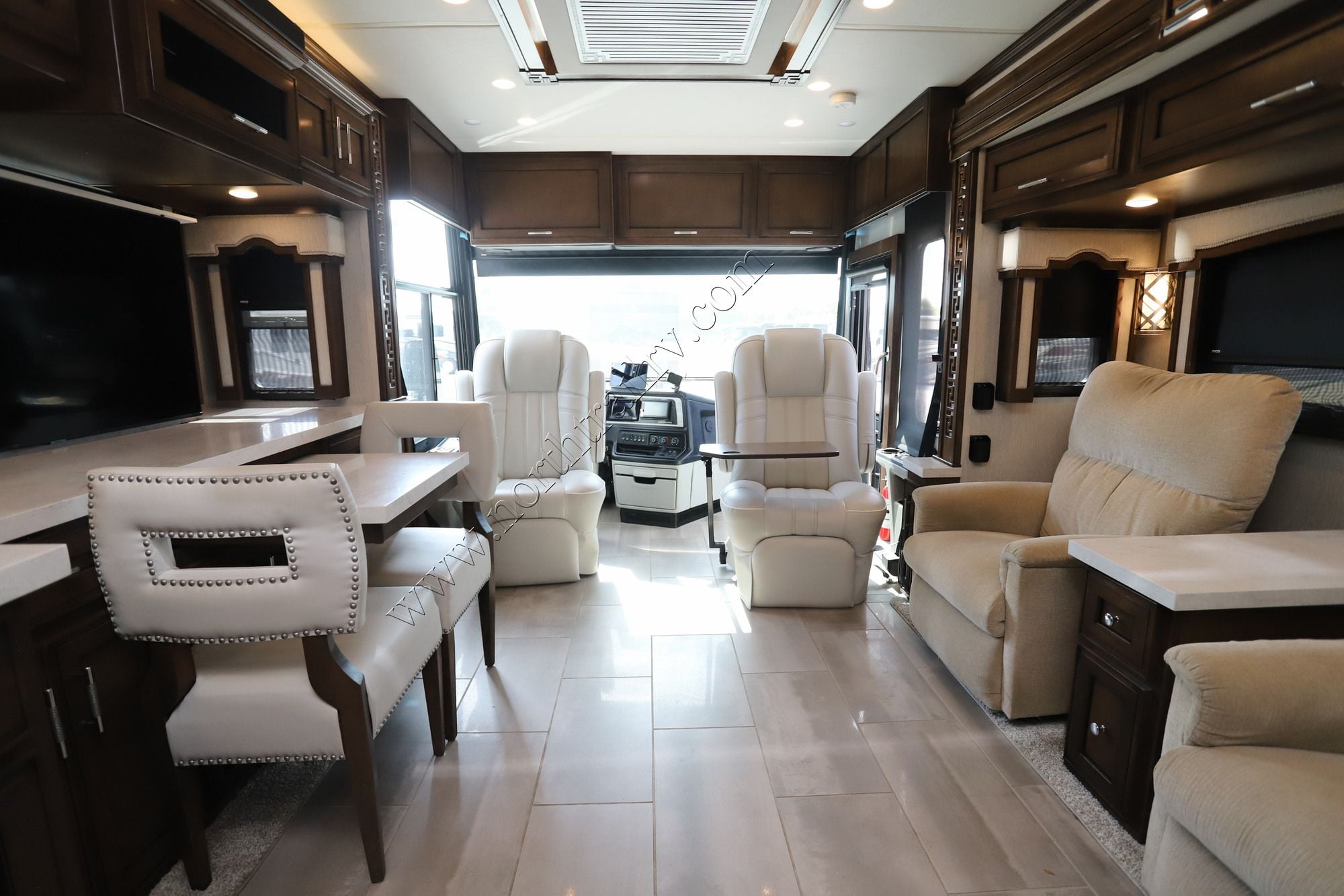 Used 2023 Newmar Ventana 3407 Class A  For Sale