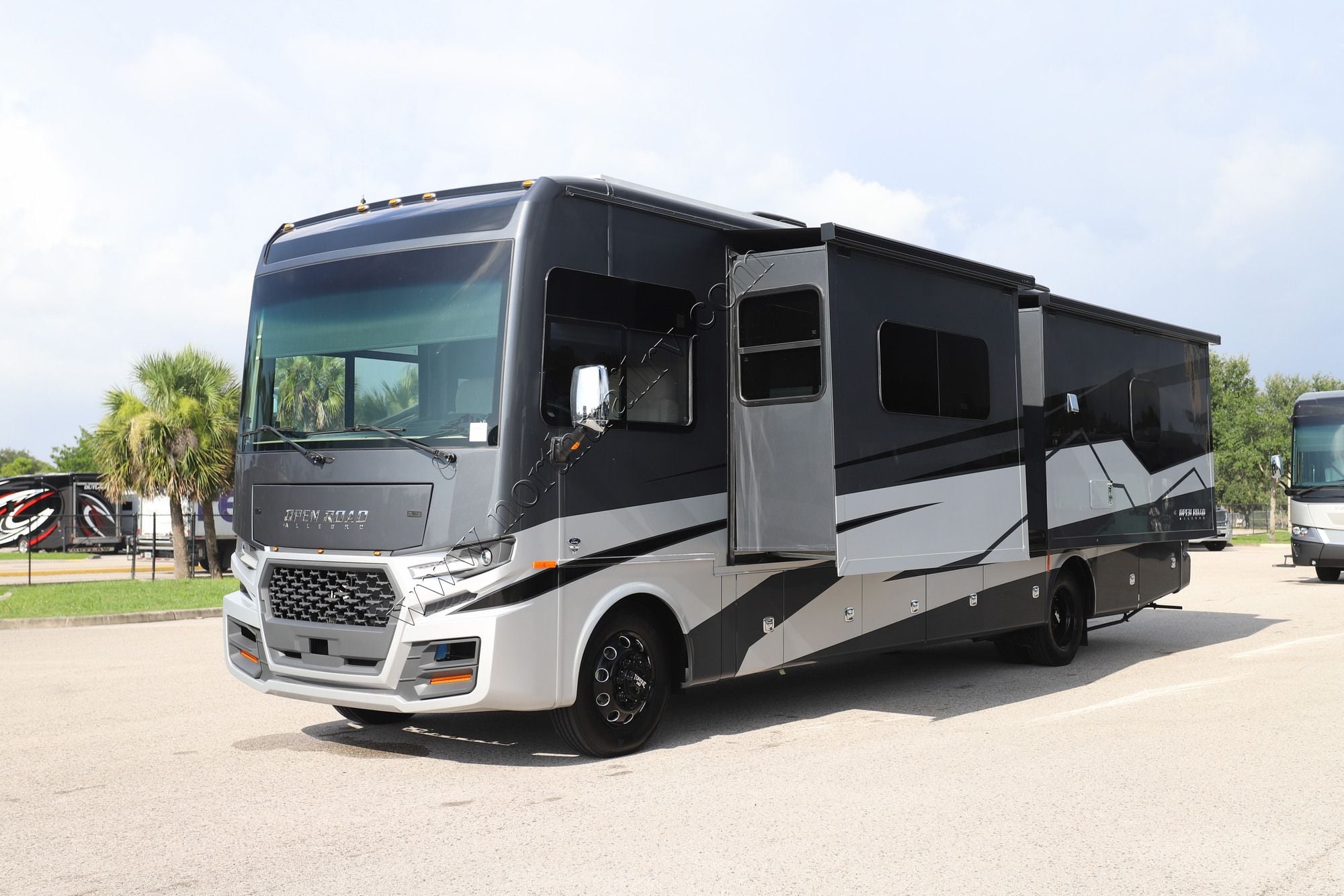 New 2027 Tiffin Motor Homes Allegro 34PA Class A  For Sale