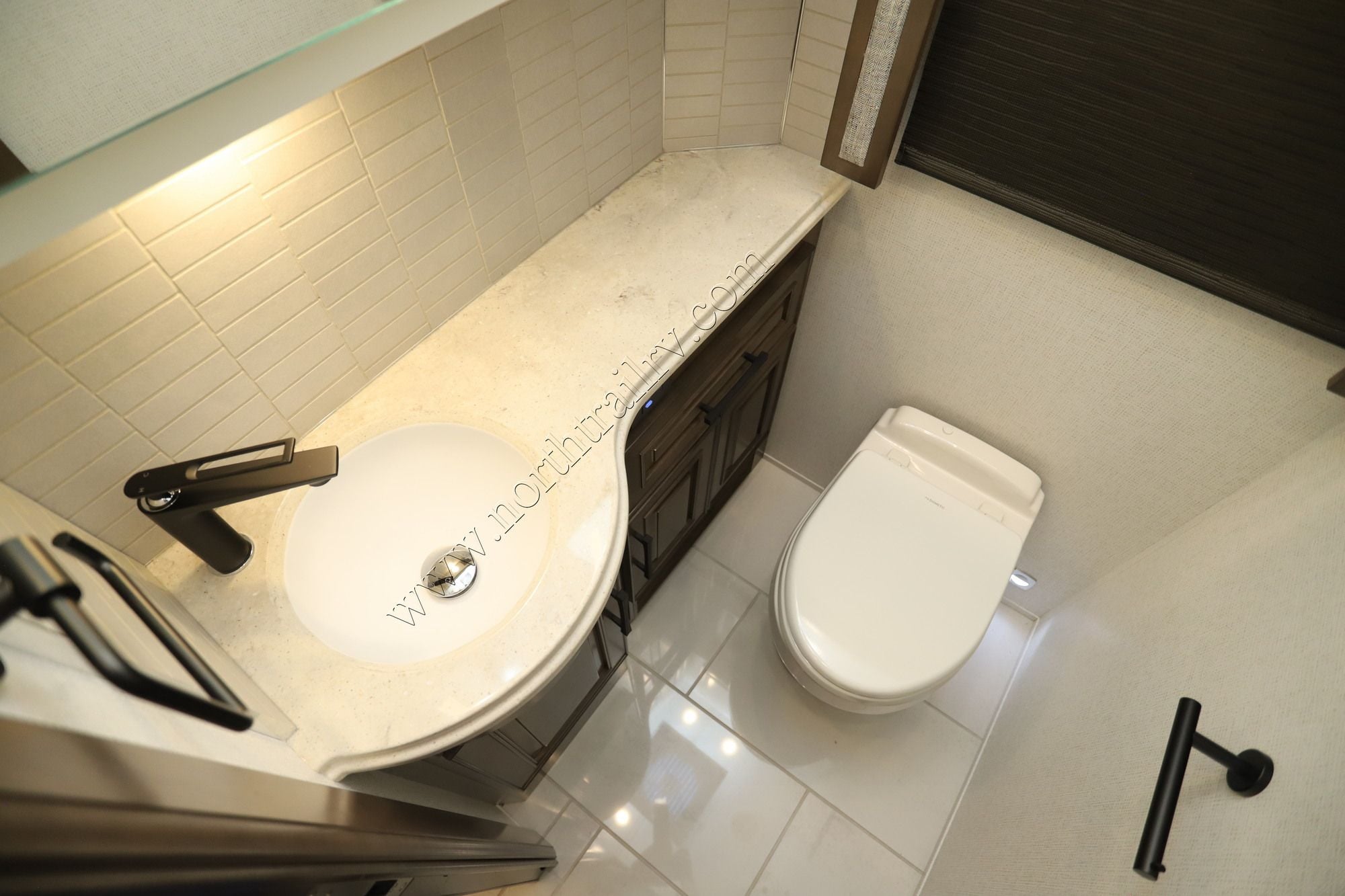 New 2027 Newmar London Aire 4595 Class A  For Sale