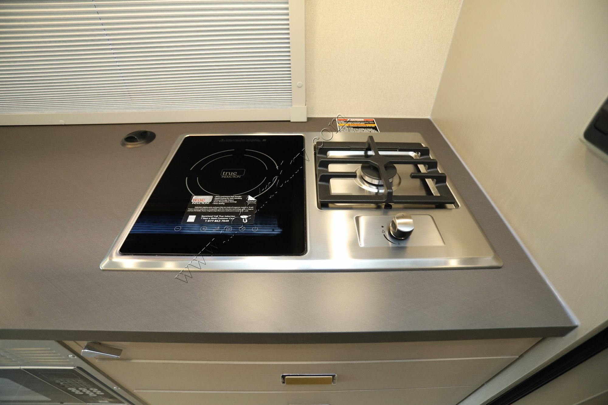 Used 2026 Winnebago Navion 24D Class C  For Sale