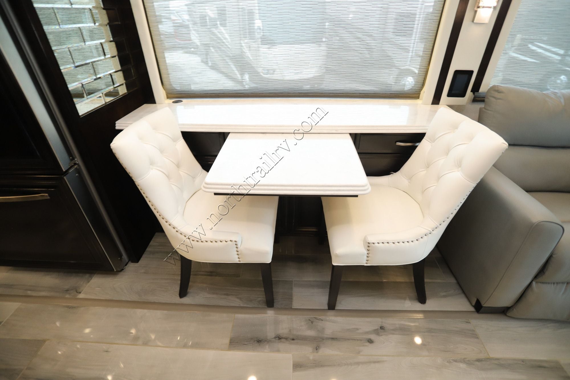 Used 2022 Newmar Essex 4551 Class A  For Sale