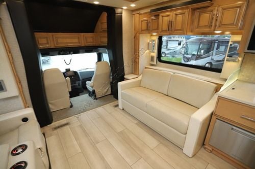 2021 Newmar Supreme Aire 4575
