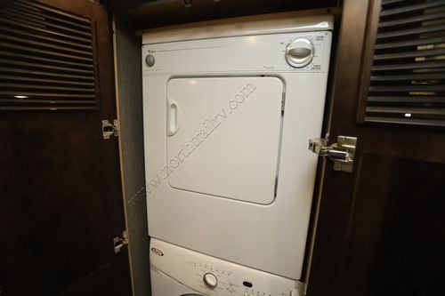 2017 Newmar Mountain Aire 4519