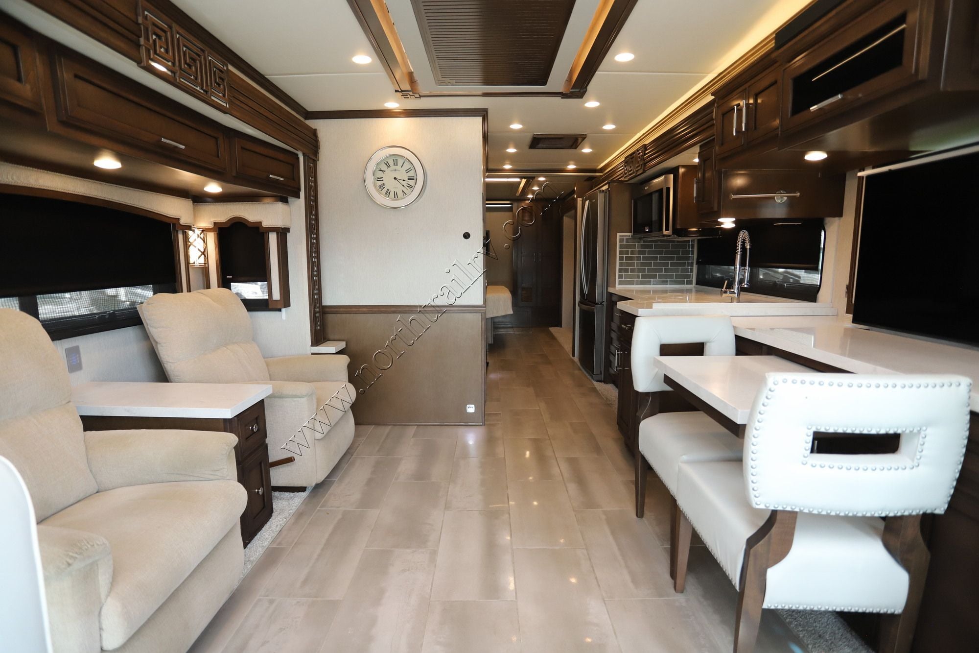 Used 2023 Newmar Ventana 3407 Class A  For Sale