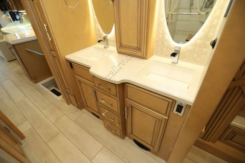 2021 Newmar Supreme Aire 4575