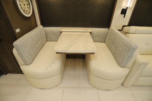 2027 Newmar London Aire 4595