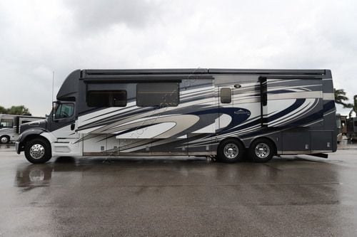 2021 Newmar Supreme Aire 4575