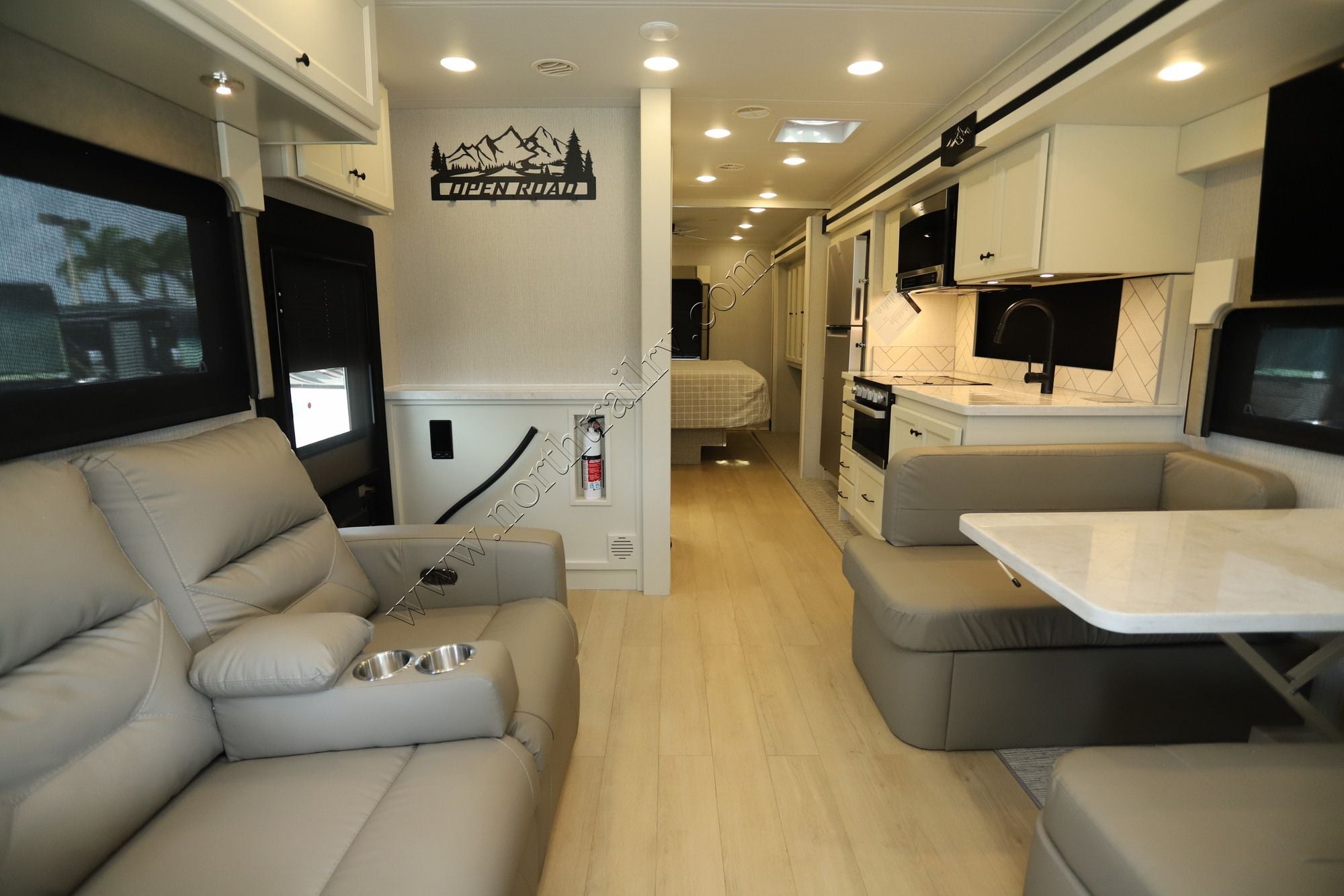 New 2027 Tiffin Motor Homes Allegro 29NA Class A  For Sale