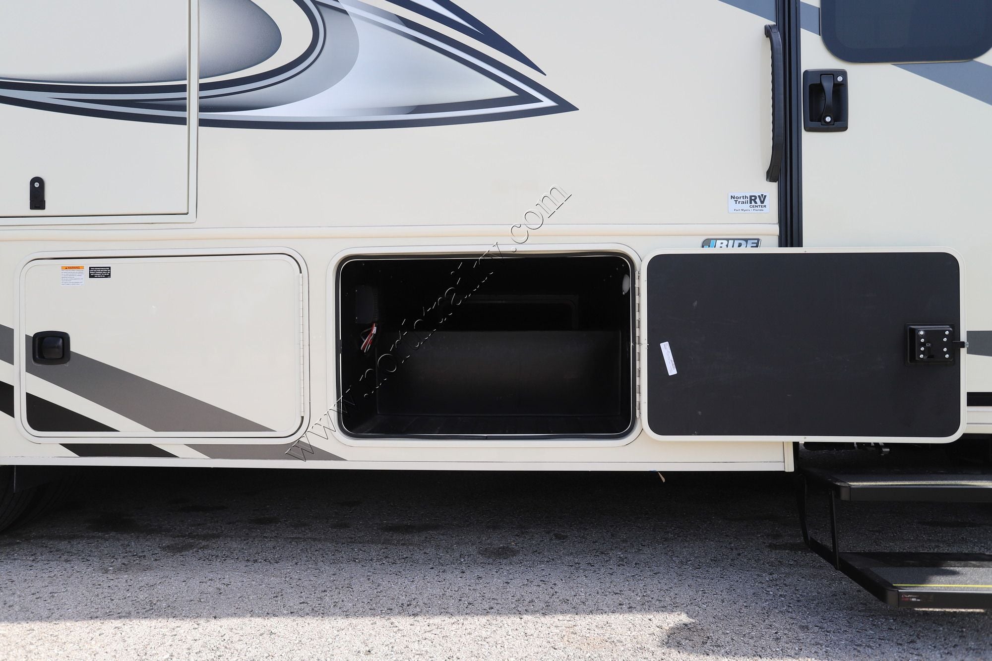 Used 2023 Jayco Alante 29S Class A  For Sale