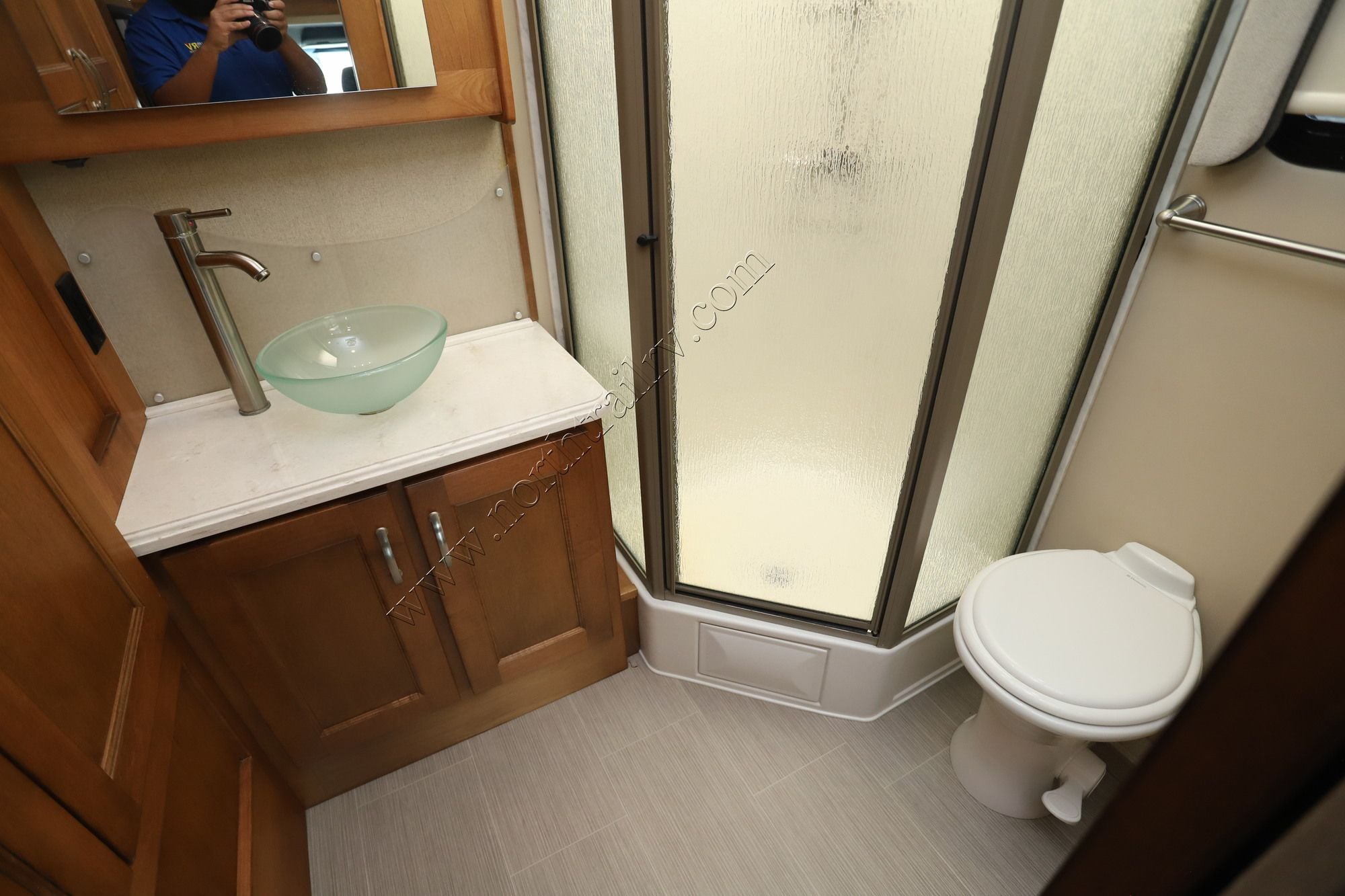 Used 2017 Renegade Rv Vienna 25VMBS Class C  For Sale