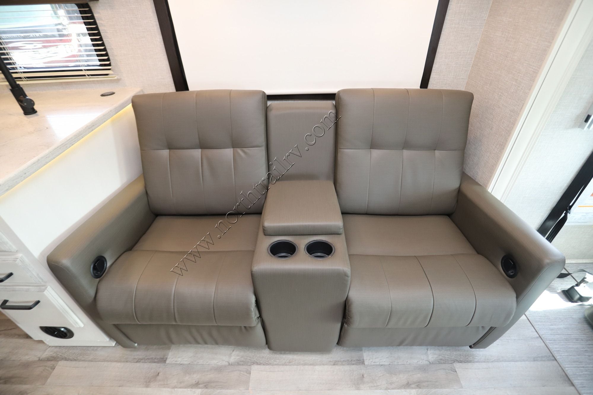 Used 2023 Jayco Alante 29S Class A  For Sale