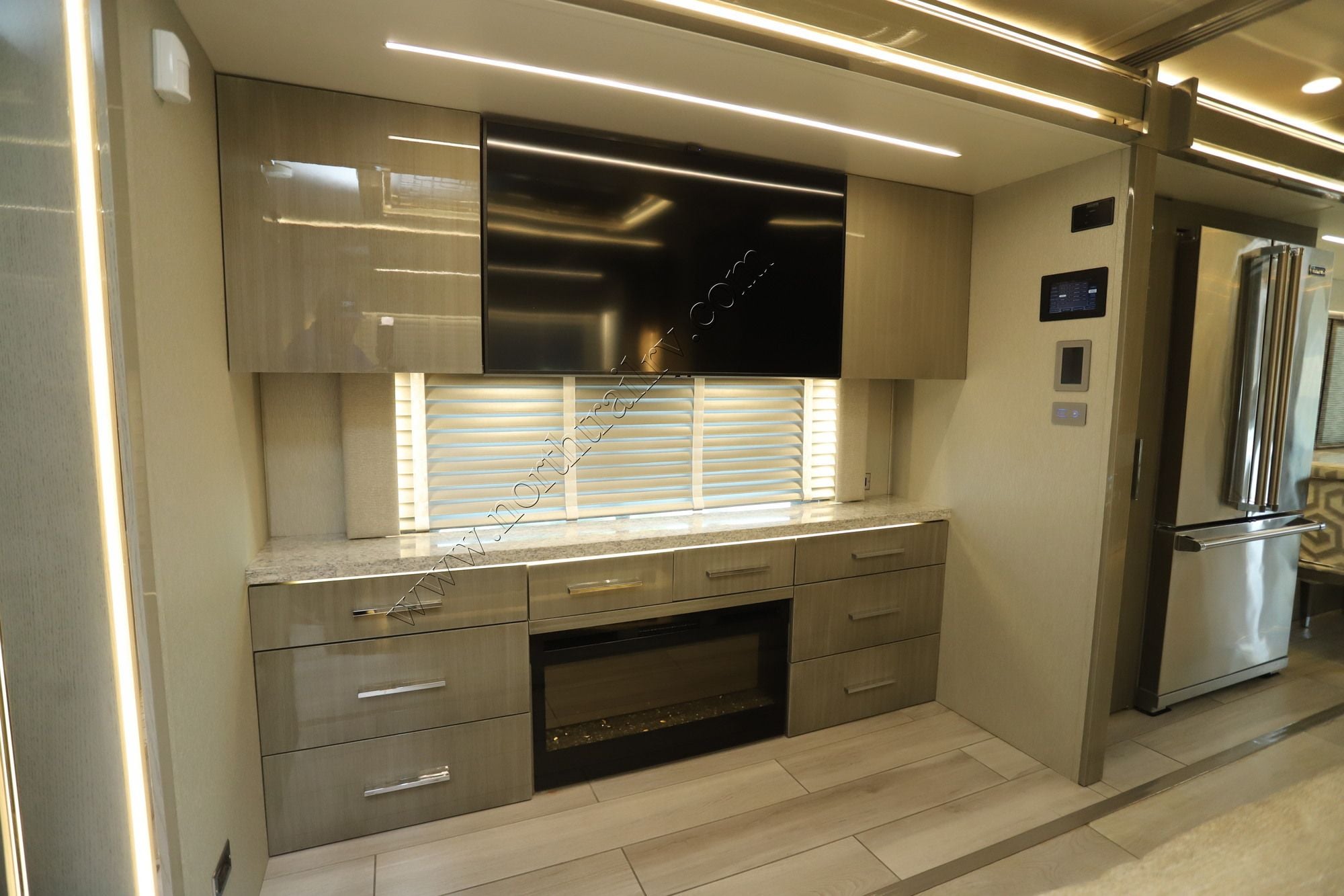 Used 2021 Newmar King Aire 4531 Class A  For Sale