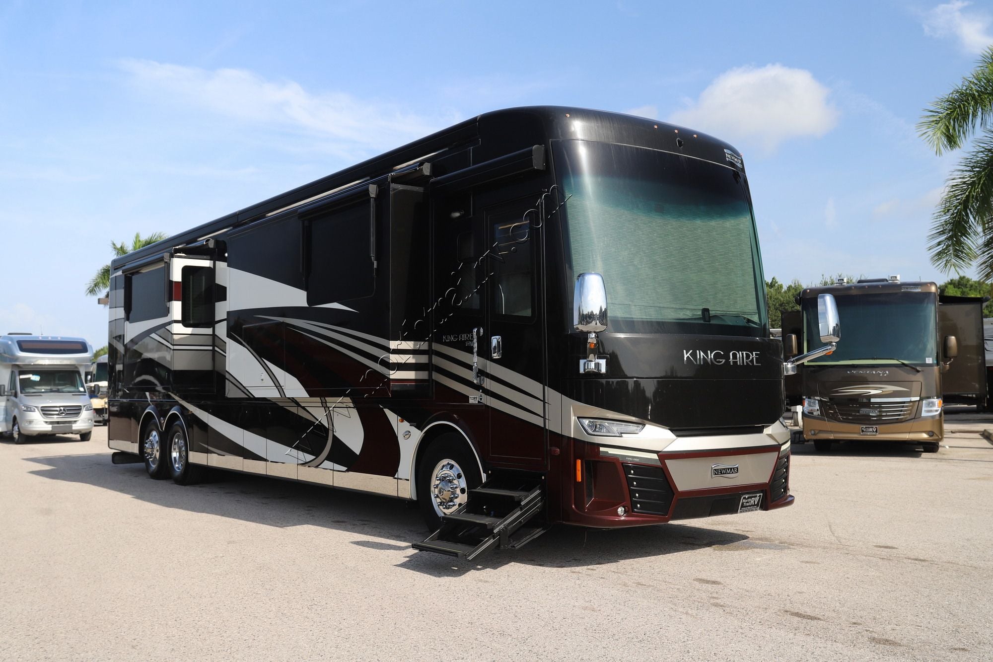 Used 2021 Newmar King Aire 4531 Class A  For Sale