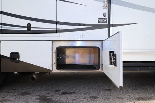 2017 Renegade Rv Vienna 25VMBS