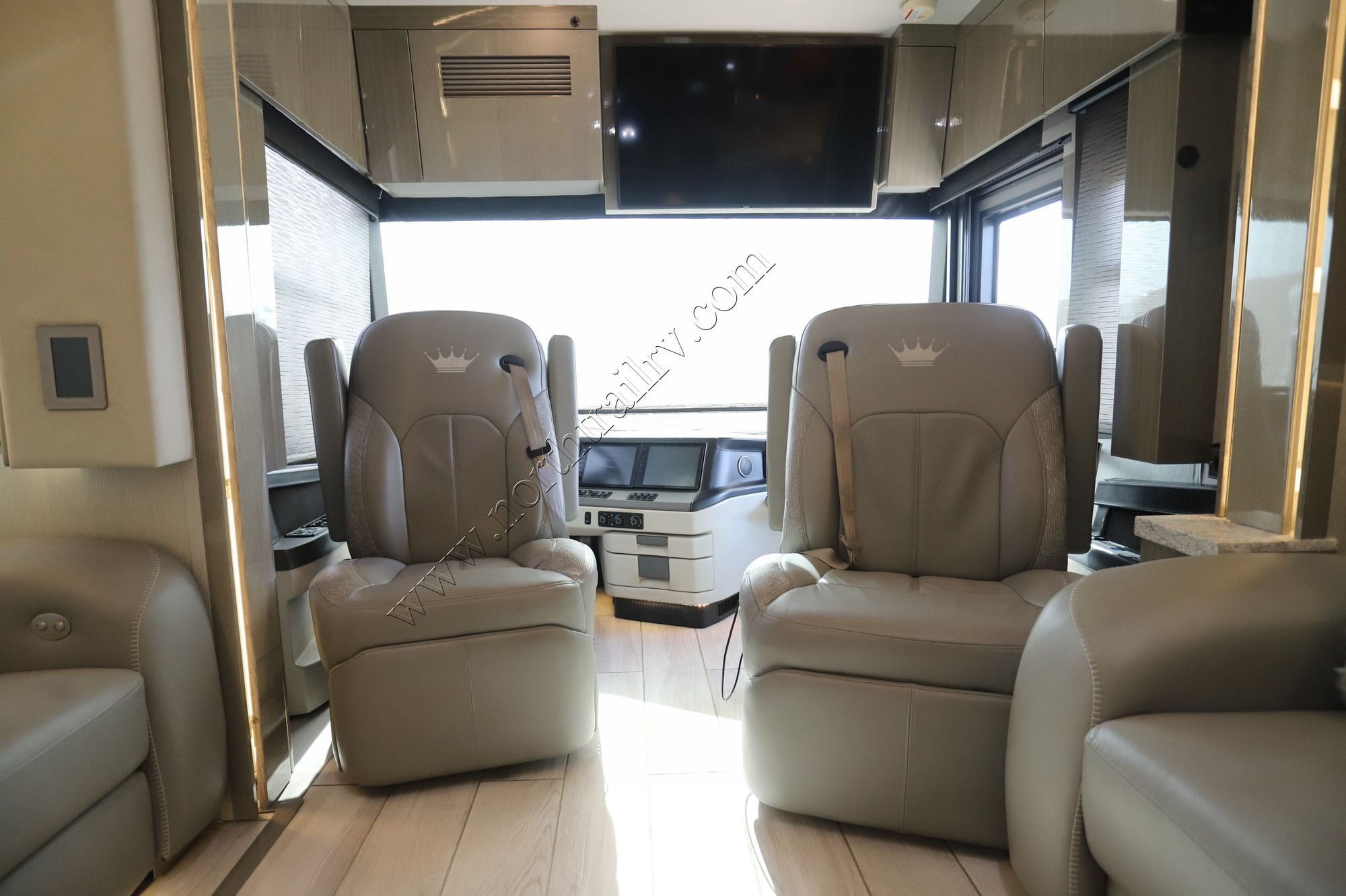 Used 2021 Newmar King Aire 4531 Class A  For Sale